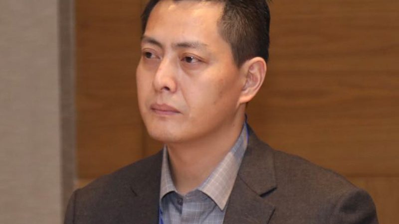 光伏组件接地材质要求解析：安全与性能的平衡之道